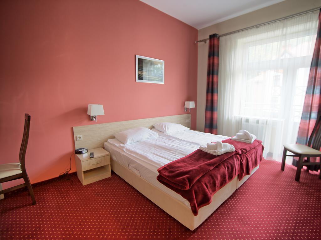 Osrodek Wczasowy Paradise Krynica Zdroj Phòng bức ảnh